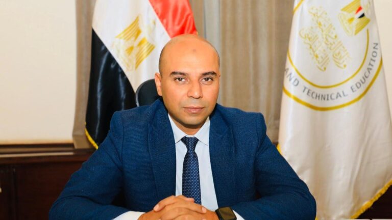 شادي زلطة يؤكد أنه لا توجد أي تعديلات على شكل أو مواصفات ورقة الامتحان في ماراثون الثانوية العامة مقارنة بالعام الماضي