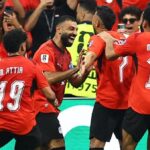 في حال فوز مصر على إيران، سيرفع "الفراعنة" رصيدهم إلى سبع نقاط، ما يضمن لهم صدارة المجموعة والتأهل المباشر إلى دور الـ32 بغض النظر عن نتيجة مواجهة بلجيكا ونيوزيلندا.