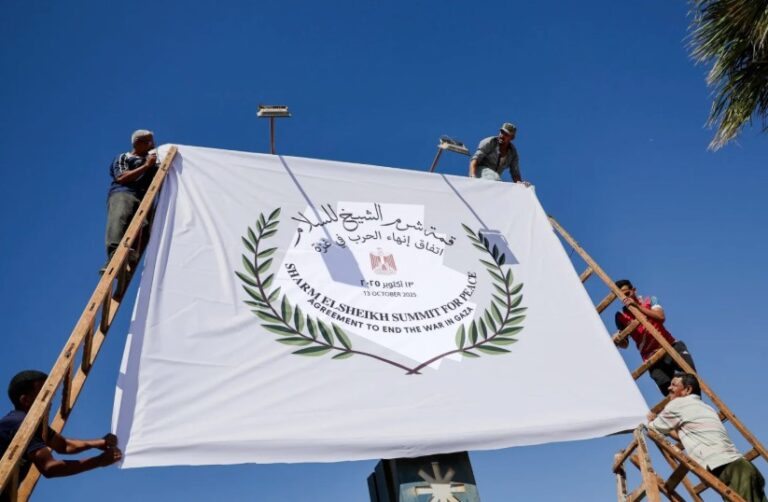 تسعى الأطراف المشاركة إلى وضع آليات عملية قابلة للتنفيذ للانتقال إلى المرحلة الثانية من الاتفاق، بما يضمن وقفاً مستداماً لإطلاق النار وتحسين الأوضاع الإنسانية في قطاع غزة.