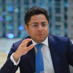 خالد أبو بكر الممثل القانوني للمديرين السابقين، قال إن موكليه تعرضوا للفصل الجماعي في سبتمبر 2024.