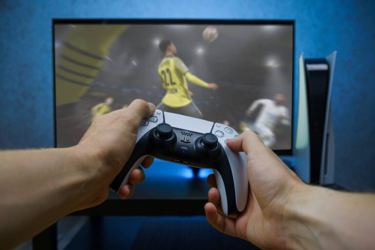 الألعاب رقمية بالكامل.. سوني تنهي أقراص بلايستيشن في 2028 التحول يعكس "اتجاهًا طبيعيًا" يتماشى مع تفضيلات اللاعبين.